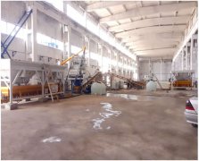 水泥砖制砖机设备厂泉工开拓塔吉克斯坦市场