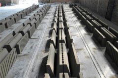混凝土砖机生产线日常检测维护